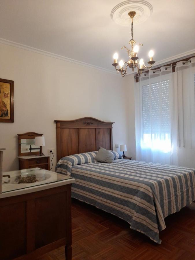 Xoan De Requeixo Apartment Chantada Exterior photo